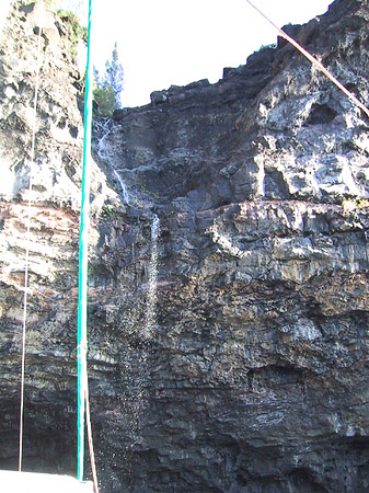 Foto Höhlen in der Steilküste